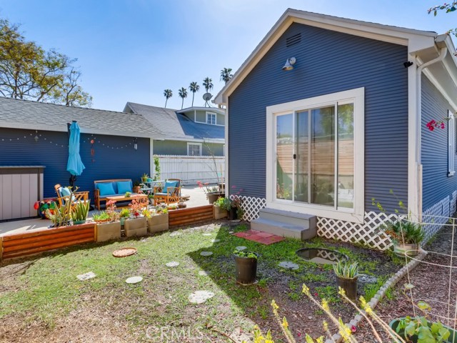 3 Bed Home for Sale in Los Angeles, California