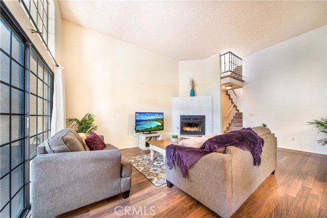 2019 Carnegie Lane, Redondo Beach, California 90278, 3 Bedrooms Bedrooms, ,2 BathroomsBathrooms,Residential,Sold,Carnegie,SB18195793