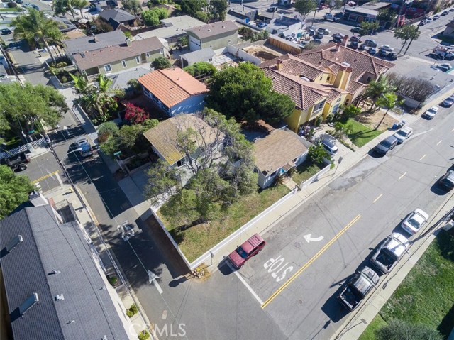 1410 Goodman Avenue, Redondo Beach, California 90278, 2 Bedrooms Bedrooms, ,2 BathroomsBathrooms,Residential,Sold,Goodman,SB17263232