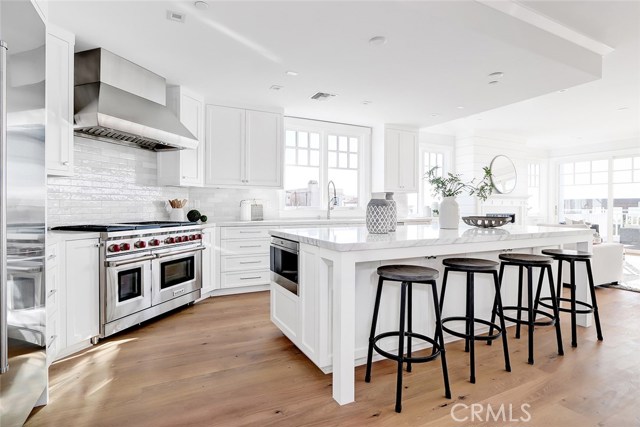 2204 Alma Avenue, Manhattan Beach, California 90266, 4 Bedrooms Bedrooms, ,3 BathroomsBathrooms,Residential,Sold,Alma,SB19265065