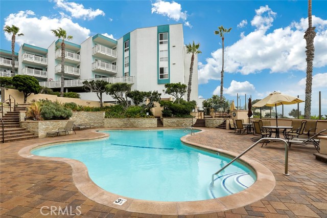 692 The Village, Redondo Beach, California 90277, 1 Bedroom Bedrooms, ,1 BathroomBathrooms,Residential,Sold,The Village,SB17187833