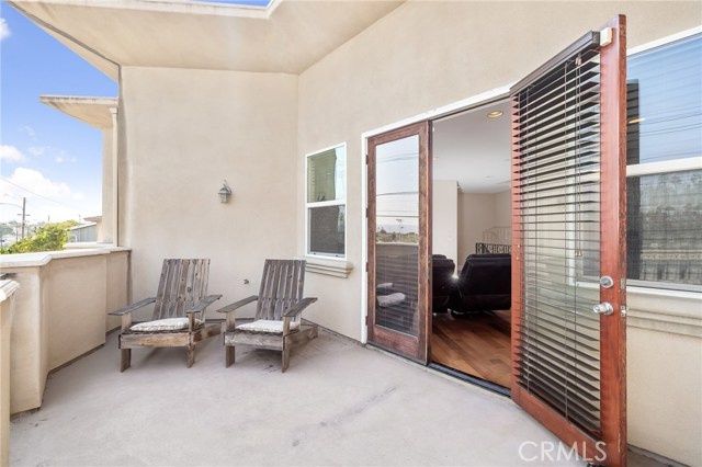 2617 Ripley Avenue, Redondo Beach, California 90278, 4 Bedrooms Bedrooms, ,4 BathroomsBathrooms,Residential,Sold,Ripley,SB20168034