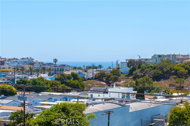 1600 Ardmore Avenue, Hermosa Beach, California 90254, 2 Bedrooms Bedrooms, ,1 BathroomBathrooms,Residential,Sold,Ardmore,SB18142747