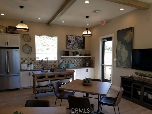 2128 Solara Lane