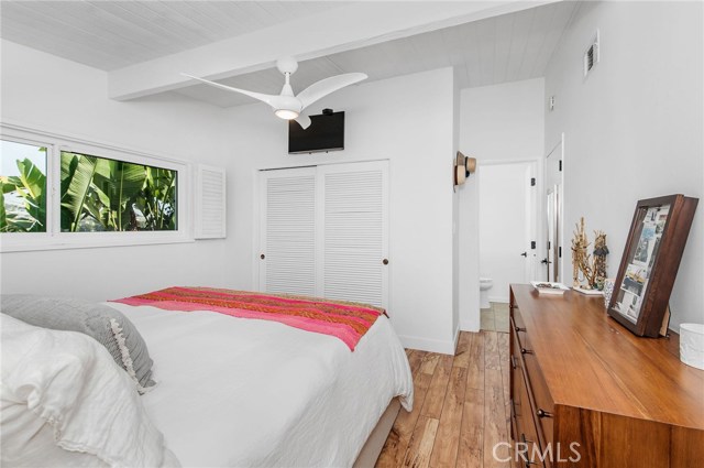 516 24th Street, Hermosa Beach, California 90254, 2 Bedrooms Bedrooms, ,1 BathroomBathrooms,Residential,Sold,24th,SB20201077