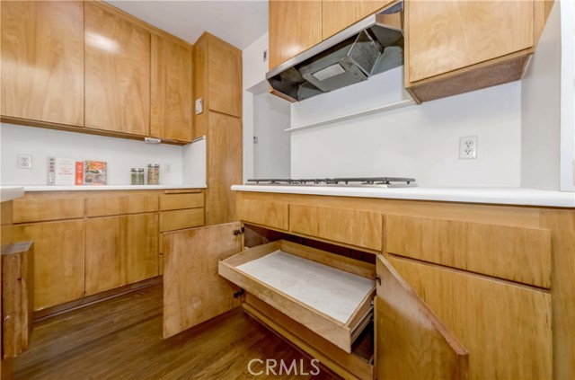 1304 Firmona Avenue, Redondo Beach, California 90278, 4 Bedrooms Bedrooms, ,2 BathroomsBathrooms,Residential,Sold,Firmona,SB20046150
