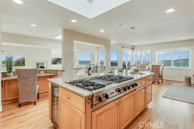 3020 Highland Avenue, Manhattan Beach, California 90266, 3 Bedrooms Bedrooms, ,4 BathroomsBathrooms,Residential,Sold,Highland,PV20123774