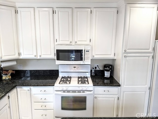 2326 Ralston Lane, Redondo Beach, California 90278, 3 Bedrooms Bedrooms, ,2 BathroomsBathrooms,Residential,Sold,Ralston,SB21098288