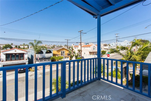 1630 Van Horne Lane, Redondo Beach, California 90278, 3 Bedrooms Bedrooms, ,1 BathroomBathrooms,Residential,Sold,Van Horne,SB17213767