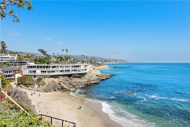 Detail Gallery Image 14 of 59 For 843 Cliff Dr, Laguna Beach,  CA 92651 - 5 Beds | 4 Baths