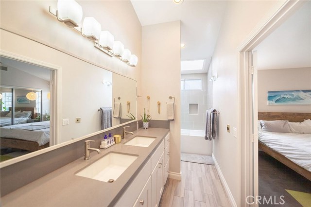 2421 Vanderbilt Lane, Redondo Beach, California 90278, 3 Bedrooms Bedrooms, ,2 BathroomsBathrooms,Residential,Sold,Vanderbilt,SB19137556
