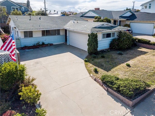 1313 Gertruda Avenue, Redondo Beach, California 90277, 3 Bedrooms Bedrooms, ,2 BathroomsBathrooms,Residential,Sold,Gertruda,PV20061662