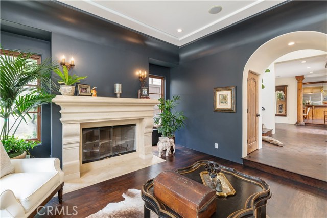 720 33rd Street, Manhattan Beach, California 90266, 5 Bedrooms Bedrooms, ,3 BathroomsBathrooms,Residential,Sold,33rd,SB19184166