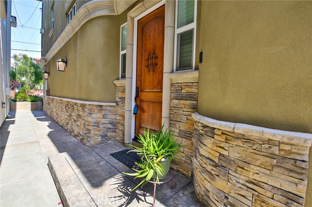 1725 Ford Avenue, Redondo Beach, California 90278, 4 Bedrooms Bedrooms, ,4 BathroomsBathrooms,Residential,Sold,Ford,CV21038454