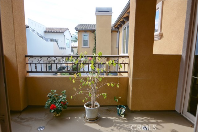 1917 Gates Avenue, Redondo Beach, California 90278, 4 Bedrooms Bedrooms, ,3 BathroomsBathrooms,Residential,Sold,Gates Avenue,CV19071456