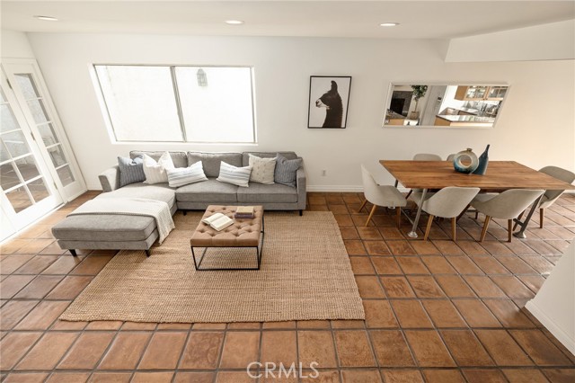 315 Maria Avenue, Redondo Beach, California 90277, 3 Bedrooms Bedrooms, ,2 BathroomsBathrooms,Residential,Sold,Maria,SB21146814