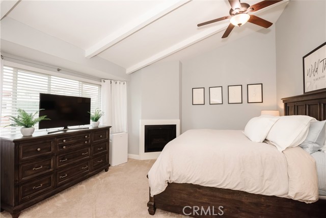 2004 Vanderbilt Lane, Redondo Beach, California 90278, 3 Bedrooms Bedrooms, ,2 BathroomsBathrooms,Residential,Sold,Vanderbilt,SB20257419