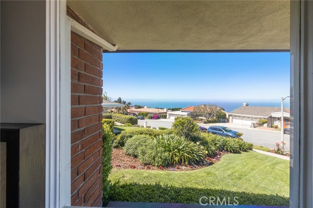 30020 Avenida Esplendida, Rancho Palos Verdes, California 90275, 4 Bedrooms Bedrooms, ,1 BathroomBathrooms,Residential,Sold,Avenida Esplendida,SB21122404