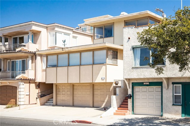 2408 Highland Avenue, Manhattan Beach, California 90266, ,Residential Income,Sold,Highland,SB21059226