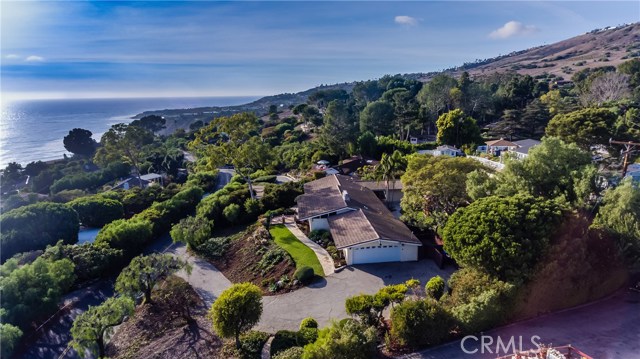 3 Cinnamon Lane, Rancho Palos Verdes, California 90275, 4 Bedrooms Bedrooms, ,3 BathroomsBathrooms,Residential,Sold,Cinnamon,PV18009862