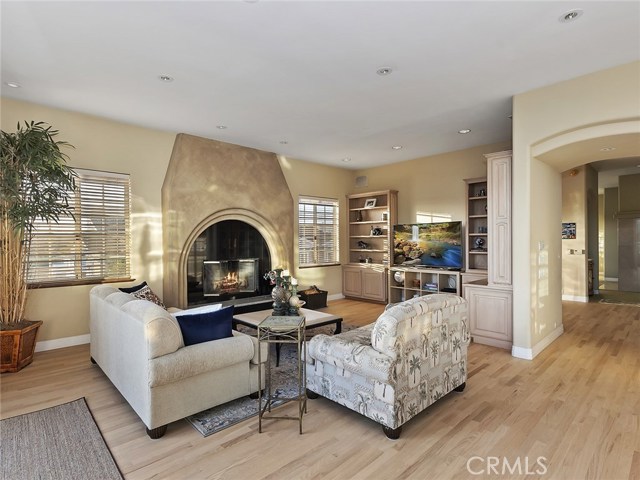 1032 Avenue A, Redondo Beach, California 90277, 5 Bedrooms Bedrooms, ,4 BathroomsBathrooms,Residential,Sold,Avenue A,PV20256766