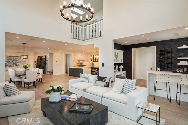 1761 11th Street, Manhattan Beach, California 90266, 5 Bedrooms Bedrooms, ,4 BathroomsBathrooms,Residential,Sold,11th,SB19152576