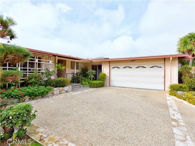 Flat driveway, 2 car garage w direct access