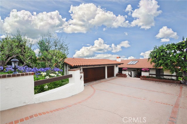 2517 Via Olivera, Palos Verdes Estates, California 90274, 3 Bedrooms Bedrooms, ,2 BathroomsBathrooms,Residential,Sold,Via Olivera,PV19138451