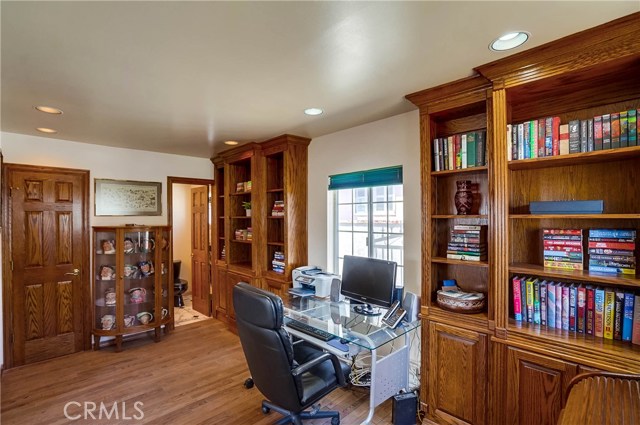 2412 Ives Lane, Redondo Beach, California 90278, 3 Bedrooms Bedrooms, ,2 BathroomsBathrooms,Residential,Sold,Ives,SB20100706