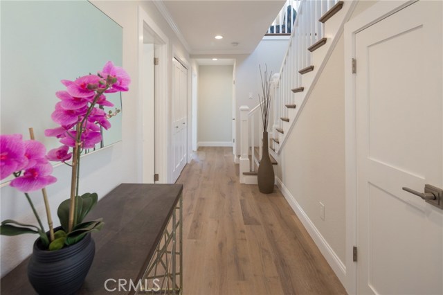 527 Maria Avenue, Redondo Beach, California 90277, 3 Bedrooms Bedrooms, ,2 BathroomsBathrooms,Residential,Sold,Maria,TR17109410