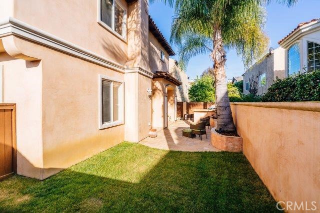 2504 Huntington Lane, Redondo Beach, California 90278, 4 Bedrooms Bedrooms, ,2 BathroomsBathrooms,Residential,Sold,Huntington,SB18218761