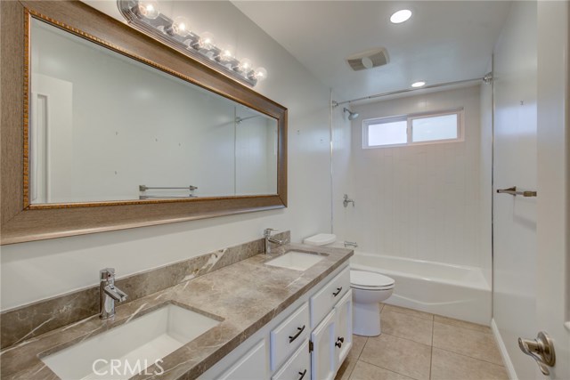 1918 Ruhland Avenue, Redondo Beach, California 90278, 3 Bedrooms Bedrooms, ,3 BathroomsBathrooms,Residential,Sold,Ruhland,SB20082368