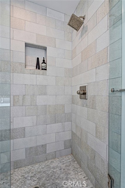 336 34th Street, Hermosa Beach, California 90254, 3 Bedrooms Bedrooms, ,2 BathroomsBathrooms,Residential,Sold,34th,SB18074846