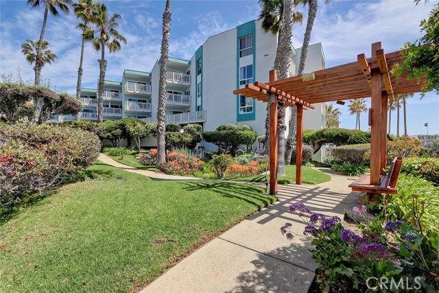 620 The Village, Redondo Beach, California 90277, 1 Bedroom Bedrooms, ,1 BathroomBathrooms,Residential,Sold,The Village,SB19081693