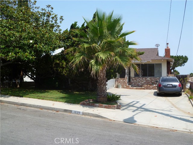 1629 5th Street, Manhattan Beach, California 90266, 3 Bedrooms Bedrooms, ,3 BathroomsBathrooms,Residential,Sold,5th,SB18185933