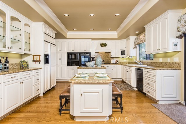 6106 Via Subida, Rancho Palos Verdes, California 90275, 5 Bedrooms Bedrooms, ,5 BathroomsBathrooms,Residential,Sold,Via Subida,PV18161011