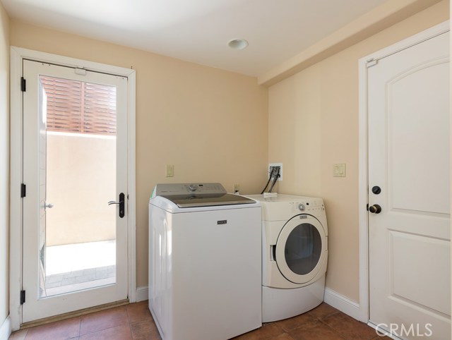 1758 Ford Avenue, Redondo Beach, California 90278, 3 Bedrooms Bedrooms, ,2 BathroomsBathrooms,Residential,Sold,Ford,SB20206096