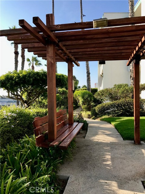 630 The Village, Redondo Beach, California 90277, 1 Bedroom Bedrooms, ,1 BathroomBathrooms,Residential,Sold,The Village,SB20116141