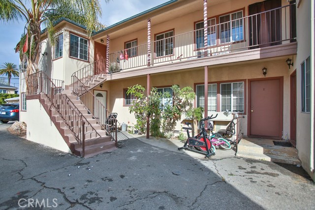  Commercial for Sale in Van Nuys, California