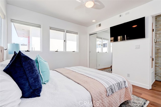 3606 Manhattan Avenue, Manhattan Beach, California 90266, 3 Bedrooms Bedrooms, ,3 BathroomsBathrooms,Residential,Sold,Manhattan,SB20088525