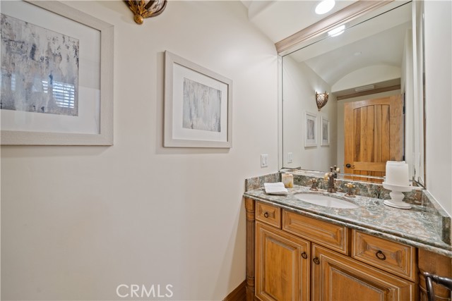 712 Sapphire Street, Redondo Beach, California 90277, 5 Bedrooms Bedrooms, ,3 BathroomsBathrooms,Residential,Sold,Sapphire,SB21110683