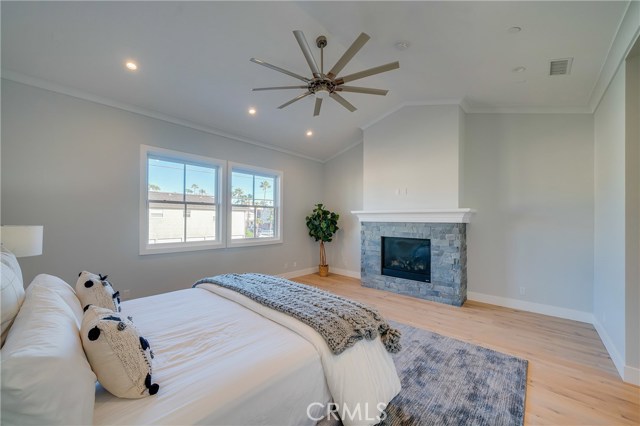 111 Vista Del Mar, Redondo Beach, California 90277, 3 Bedrooms Bedrooms, ,2 BathroomsBathrooms,Residential,Sold,Vista Del Mar,SB20122409