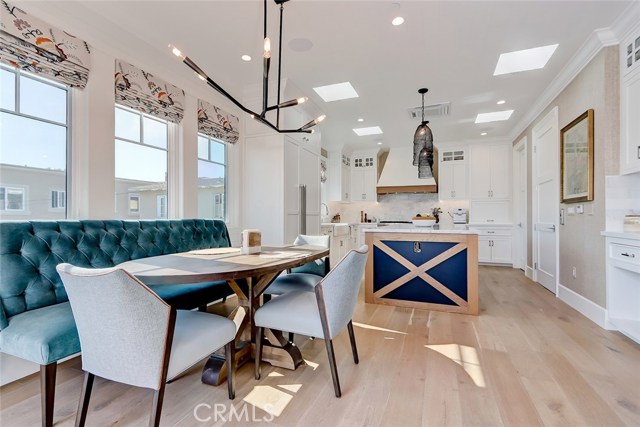 443 23rd Place, Manhattan Beach, California 90266, 3 Bedrooms Bedrooms, ,2 BathroomsBathrooms,Residential,Sold,23rd,SB20175506