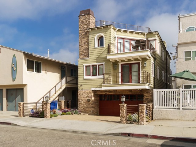 42 15th Street, Hermosa Beach, California 90254, 3 Bedrooms Bedrooms, ,3 BathroomsBathrooms,Residential,Sold,15th,SB18263868