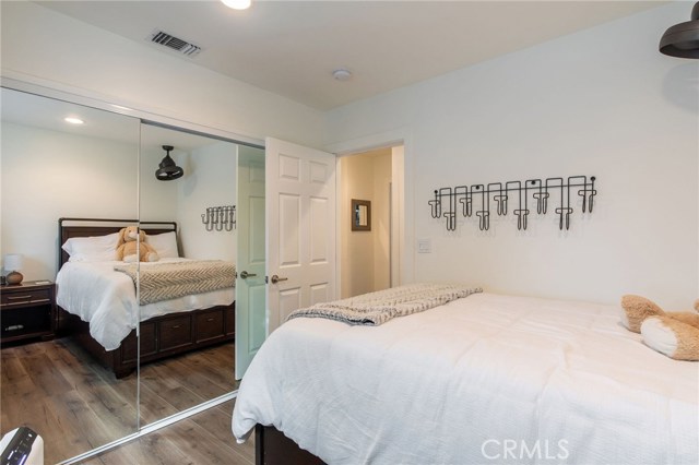 1012 Avenue C, Redondo Beach, California 90277, 4 Bedrooms Bedrooms, ,2 BathroomsBathrooms,Residential,Sold,Avenue C,SB19263287