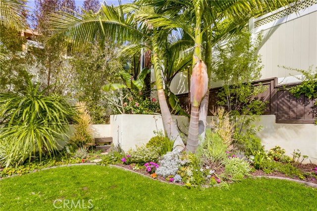 1065 Avenue B, Redondo Beach, California 90277, 4 Bedrooms Bedrooms, ,3 BathroomsBathrooms,Residential,Sold,Avenue B,SB19049792