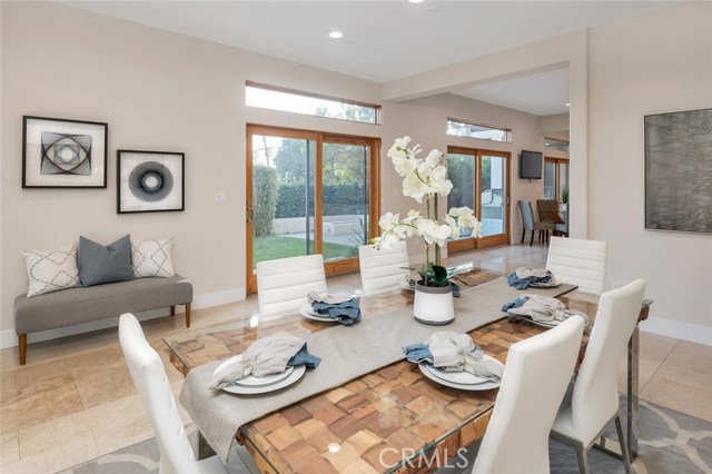 dining room adjacent to the kitchen also with views of the garden and outdoor areas