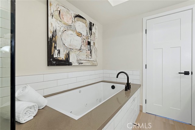 528 Elena Avenue, Redondo Beach, California 90277, 4 Bedrooms Bedrooms, ,4 BathroomsBathrooms,Residential,Sold,Elena,SB21098189
