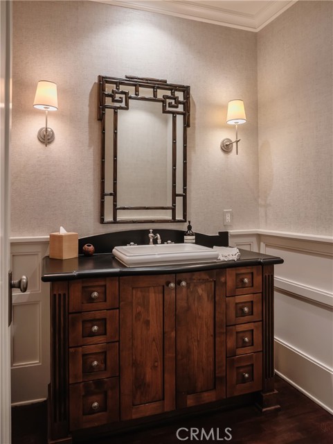 598 33rd Street, Manhattan Beach, California 90266, 5 Bedrooms Bedrooms, ,5 BathroomsBathrooms,Residential,Sold,33rd,SB21107096