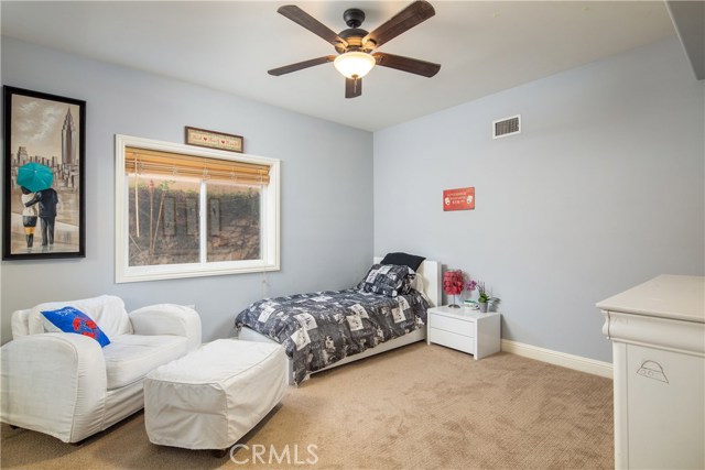 233 Helberta Avenue, Redondo Beach, California 90277, 4 Bedrooms Bedrooms, ,2 BathroomsBathrooms,Residential,Sold,Helberta,SB19225770